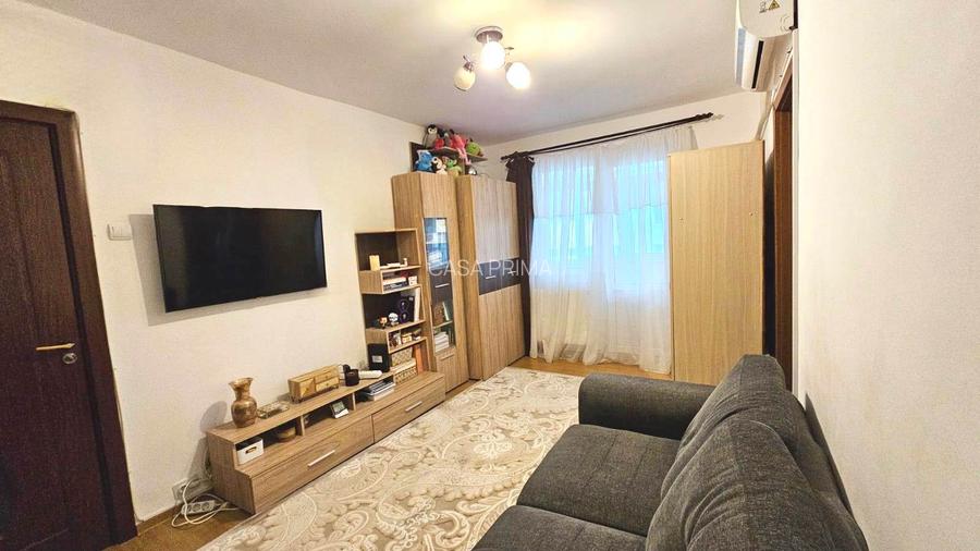 Apartament 3 camere, etaj 3/4, CT, geam baie, Alexandru - Piata Voievozilor - 3