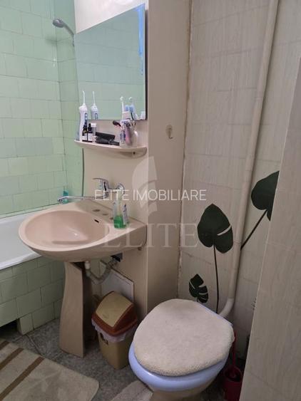 Apartament 3 camere în zona MOGOSOAIA - 12