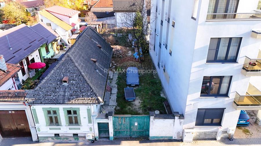 Lot teren de 597 mp | Casa renovabila | (PUZ si CU Bloc P+2+M etaje) - 4