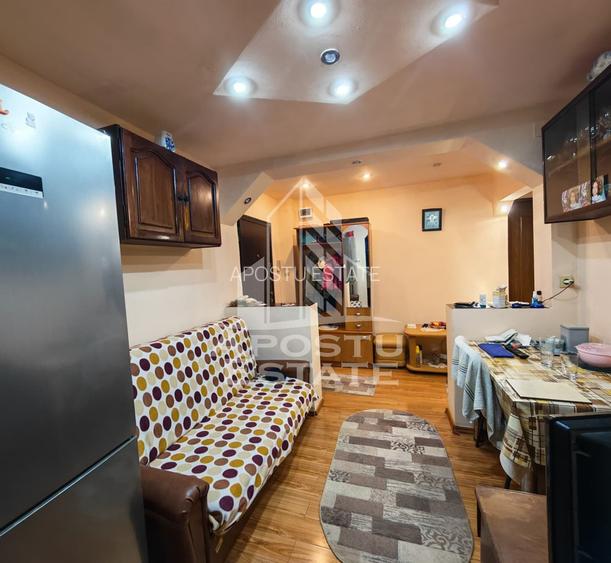 Apartament cu 2 camere, centrala proprie, zona Lipovei - 3