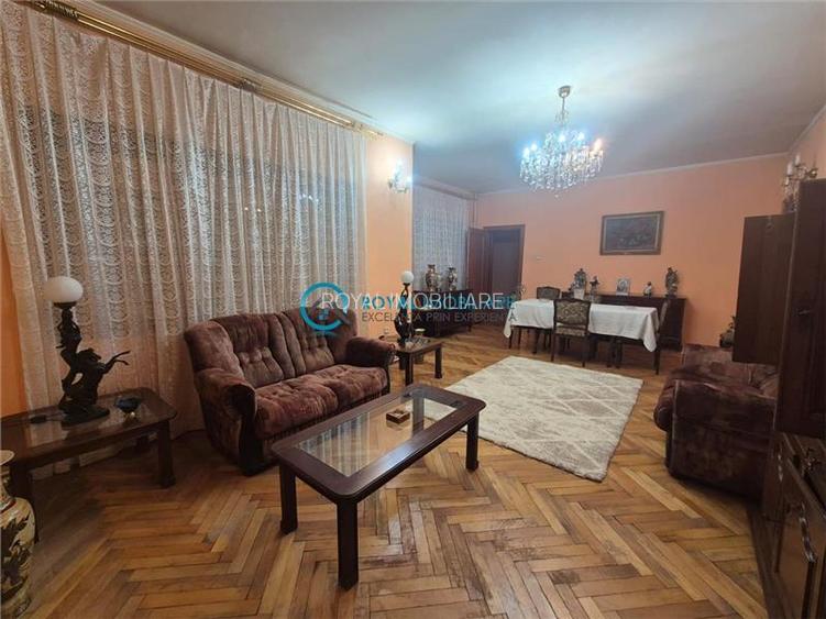 Royal Imobiliare - Vanzare Casa Zona Lupeni - 4