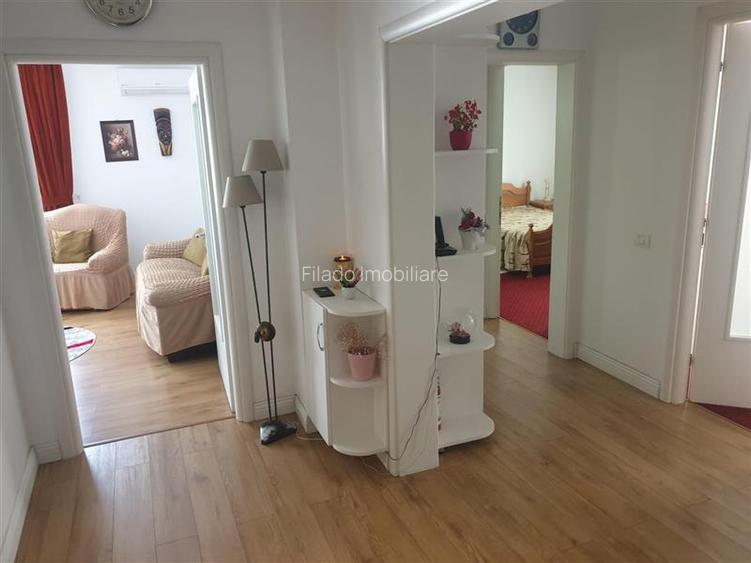 Apartament 4 camere Vitan Mall - 2