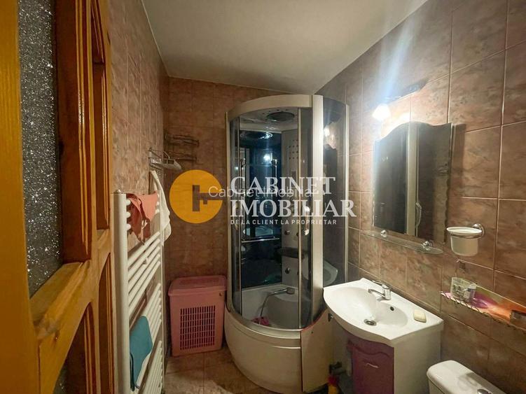 Apartament 3 camere decomandat zona Galata - 6