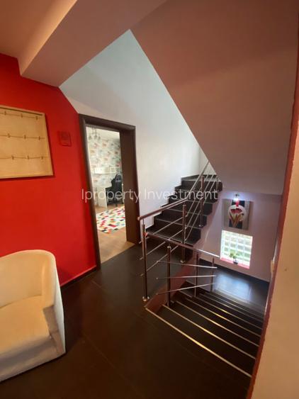 Dobroesti | Vila 8 Camere | P+1+M+P | TEREN 360 Mp | Constructie 2008 - 12