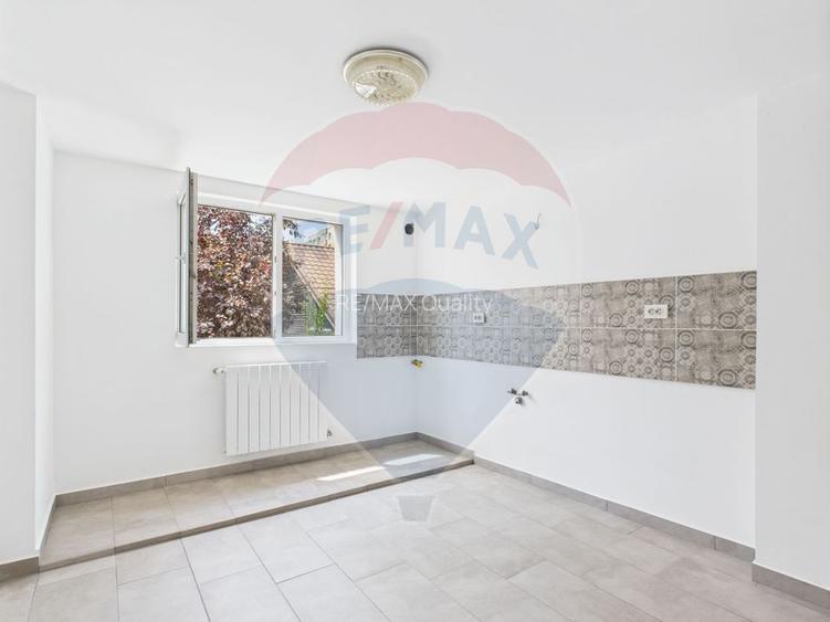 Casă mare pentru familie + sursa de venit | 232 mp utili | Rahova - 11