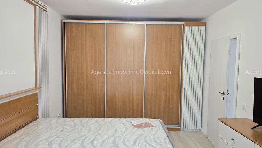 Inchiriez apartament 2 camere in Deva, zona ultracentrala (La Cal), et 1 - 8