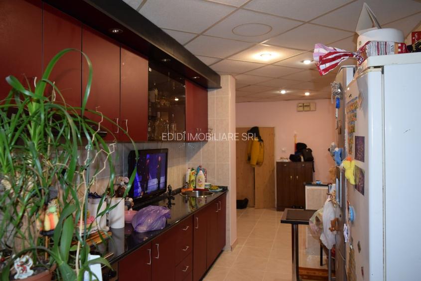 Oltenitei apartament 4 camere, loc ADP, Boxa, imbunatatiri, etaj 6/8, 1984 - 6