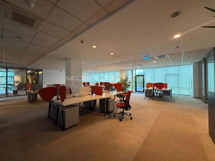 SPATIU DE BIROURI | SPLAIUL UNIRII | 7 locuri de parcare - 2