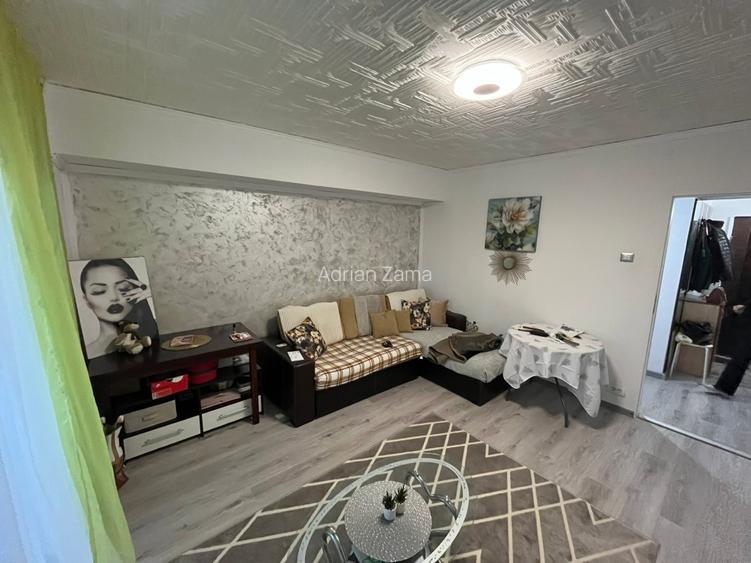 Vand apartament 3 camere decomandat Bucuresti Sector 5 Zona Margeanului - 2