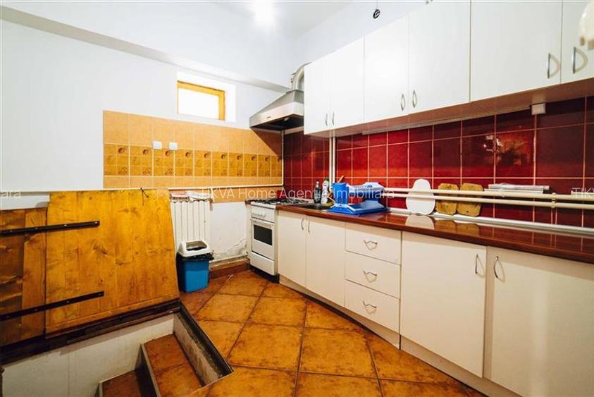 Pensiune si casa de oaspeti la pasul Bucin (Pensiunea Kamilla) - 4