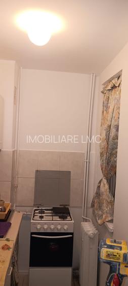 VANZARE GARSONIERA - 8