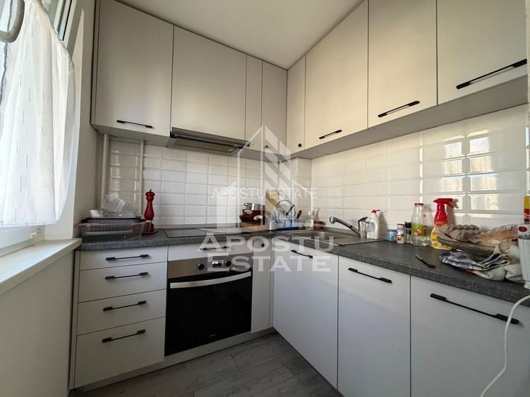 Apartamentu cu 2 camere,renovat, etajul 2, zona Sagului - 3