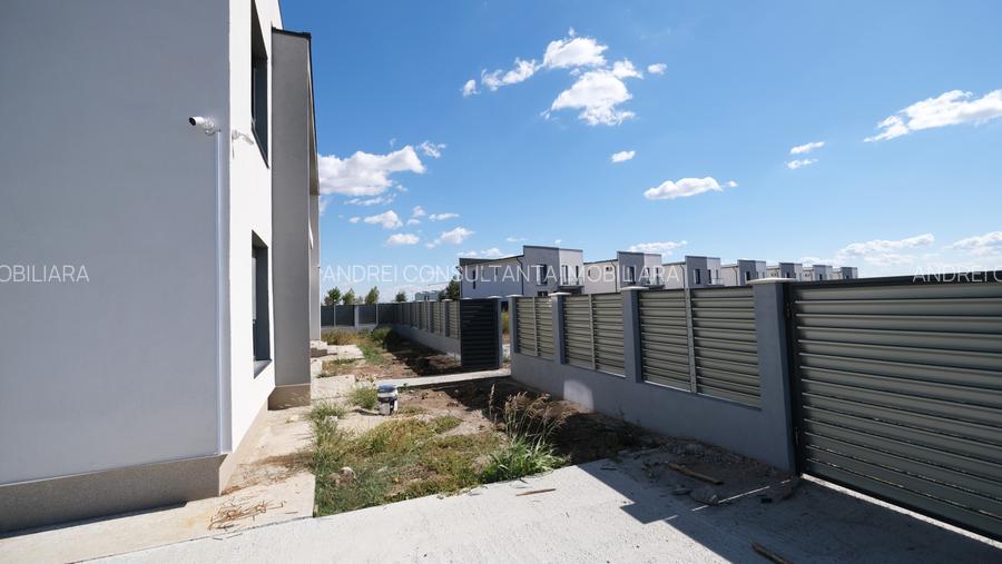 Vanzare vila nou construita P+1 si 700 mp teren in Corbeanca - 11