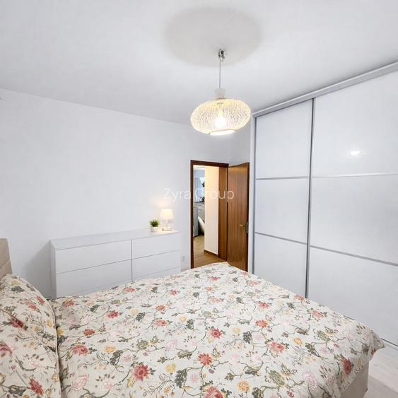 lApartament 3 camerelSplaiul Unirii-Mircea Voda|An constructie 1994| - 6