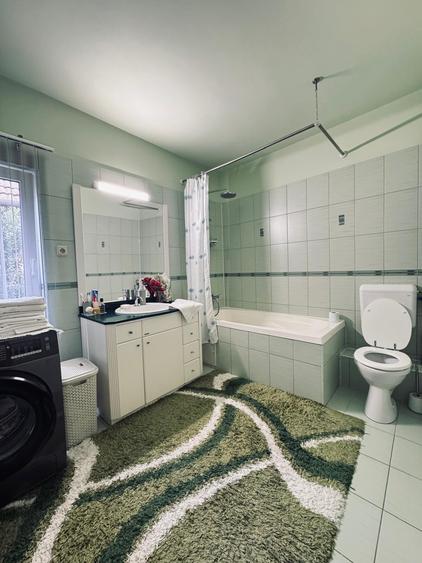 AV703 Casa individuala 5 camere, + anexe, P+M, zona FRATELIA