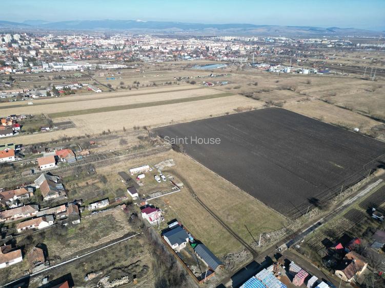 Două parcele de teren intravilan 648/1520 m² de vanzare Sfântu Gheorghe - 4