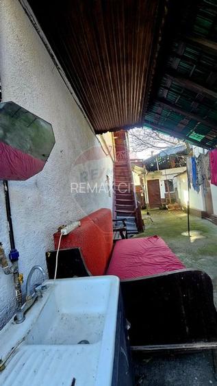 Apartament cu 3 camere de vânzare în zona Central - 17