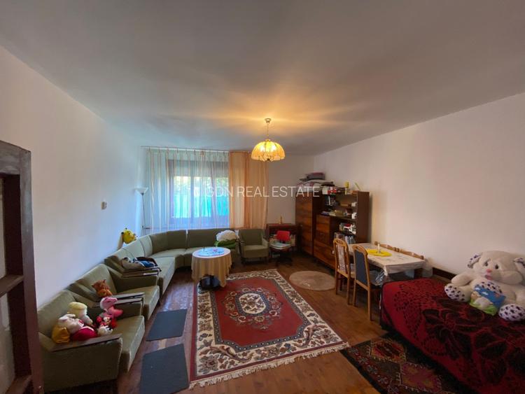 Casă de vacanță , 2 cam, teren 3.381 mp - 12