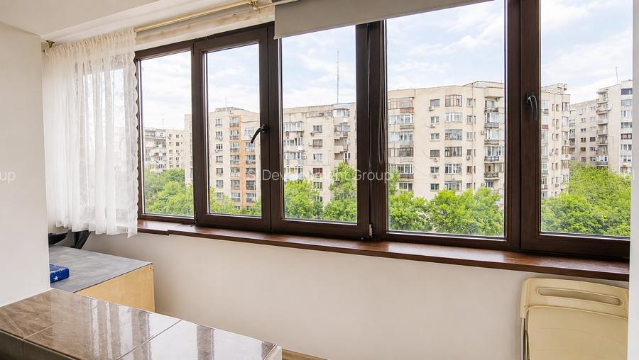 Apartament 3 camere Tineretului |Bloc 1990 | 2 Bai | Teava de gaz |Metrou 5 min - 5