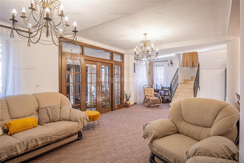 Vila superba cu 5 camere si 4 bai Bunloc Brasov Comision 0% - 2