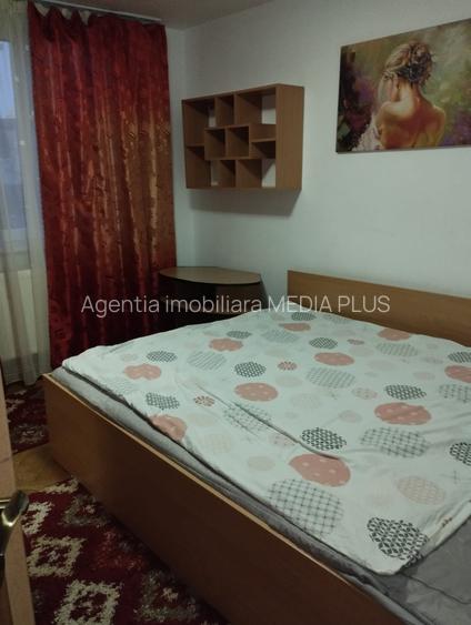 De închiriat – Apartament 2 camere, Centru - 5