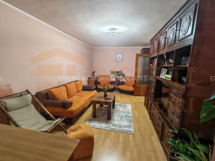 Oportunitate imobiliara! Apartament 2 camere, situat in zona Dacia - 11
