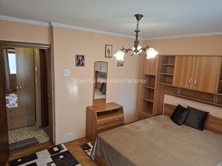 3 camere Teilor , mobilat / utilat , Amplasament DEOSEBIT! - 2