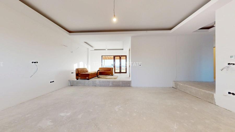 Case cu suflet – 455 mp utili + teren 1.000 mp Bălăceanca - 13