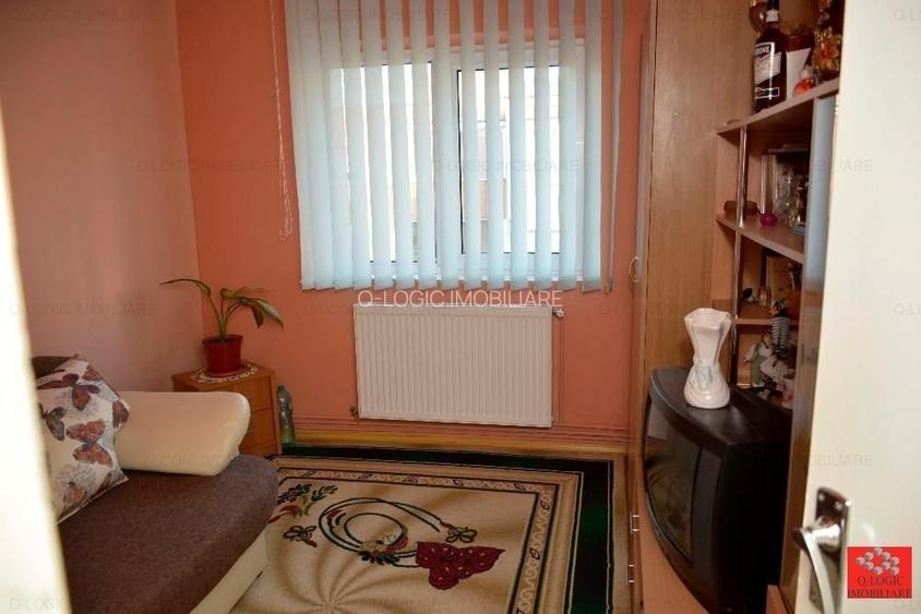 Apartament 4 camere zona Tractorul - 3