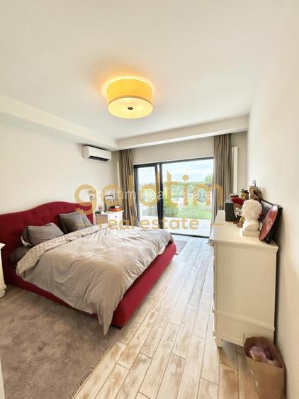 VILA SUPERBA/MOBILATA/UTILATA/PISCINA/CURTE 3000 MP/IESIRE LA LAC - 10