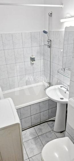 Garsoniera Vatra Luminoasa - 2