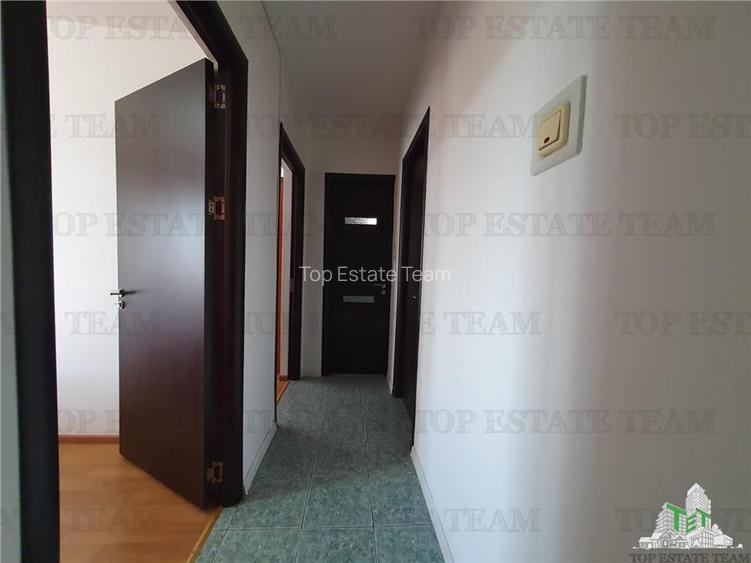 Apartament 4 Camere bloc Petromar in zona Gara Constanta - 21