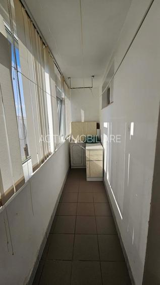 Apartament 3 camere, etaj 3 - 6
