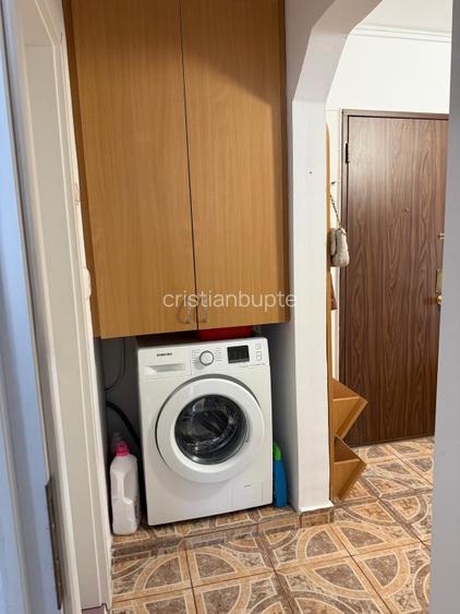 Vand  apartament 3 camere Arad/Alfa Et.3  - 9