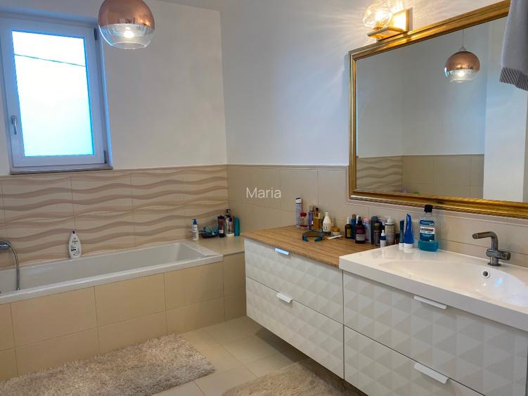 PROPRIETAR - . Vând casa  la padure  Mogosoaia - 12