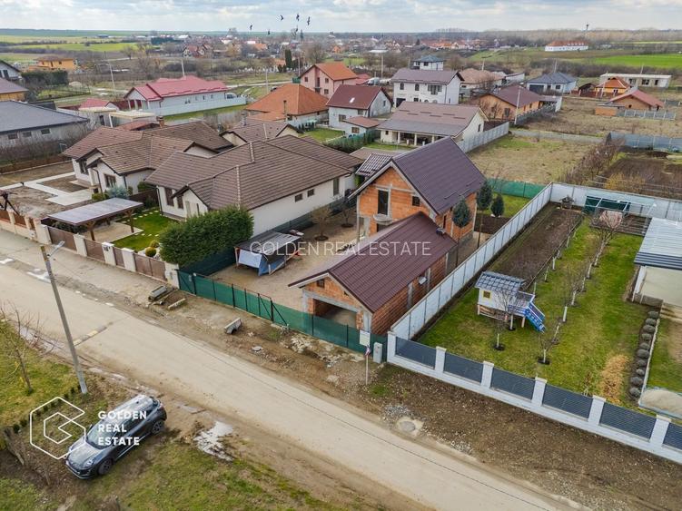 Casa noua la gri in localitatea Zadareni, comision 0% - 20