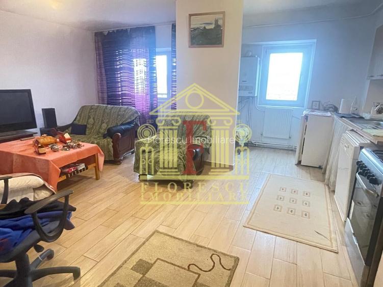 Apartament cu 4 camere! Pacurari! - 8
