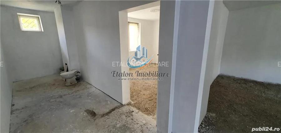 Apartament 3 camere, parter, Calea Romanului - 2
