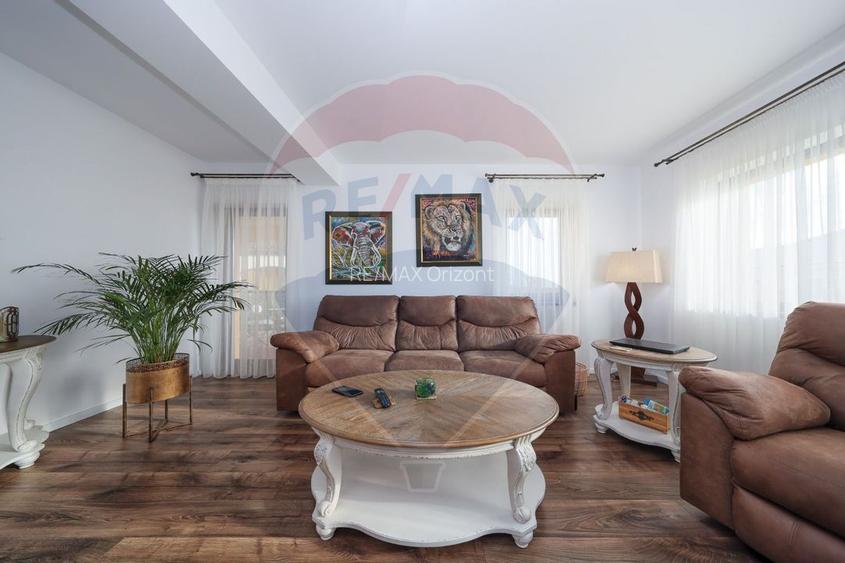 Apartament nou, curte complet mobilat - 9