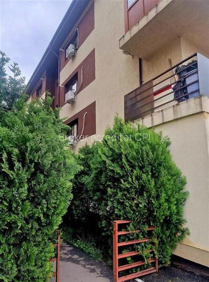 Vânzare 3 cam. - 13