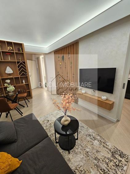 STUDIO DUBLU CORTINA NORTH I LUX I COMISION 0% - 2