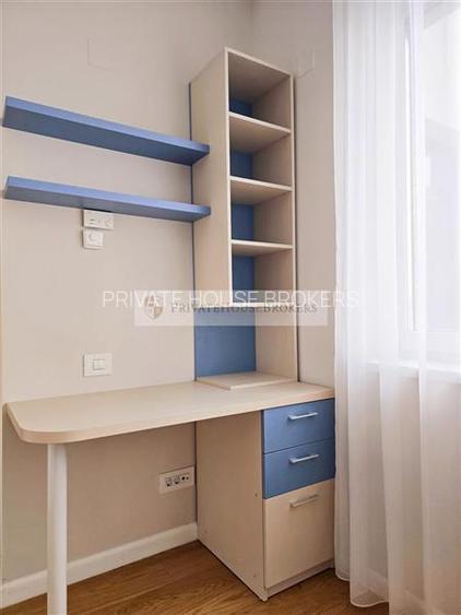Pipera | Rond OMV | Catted Family | Bloc 2023 | Parcare - 11