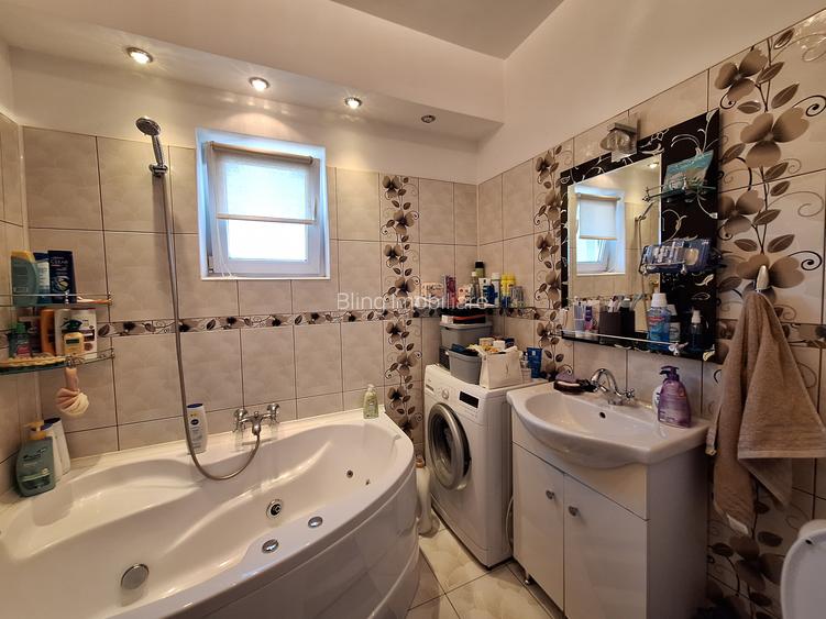 Apartament confort sporit, decomandat, zona Ioan Rus - 9