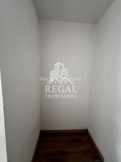 Spațiu de vânzare – zona Policlinica, etaj 2, 21 mp - 4