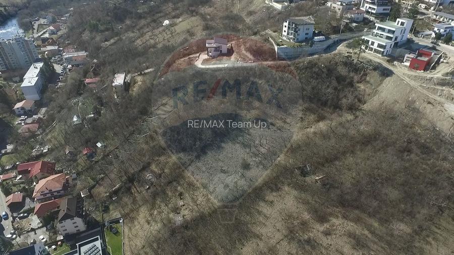 Teren 6309mp cu panoramă superbă asupra orașului – Uliului, Grigorescu - 9