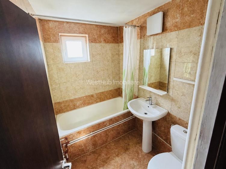 Apartament 3 camere, decomandat, etaj 2 - zona Olimpia Stadion - 8