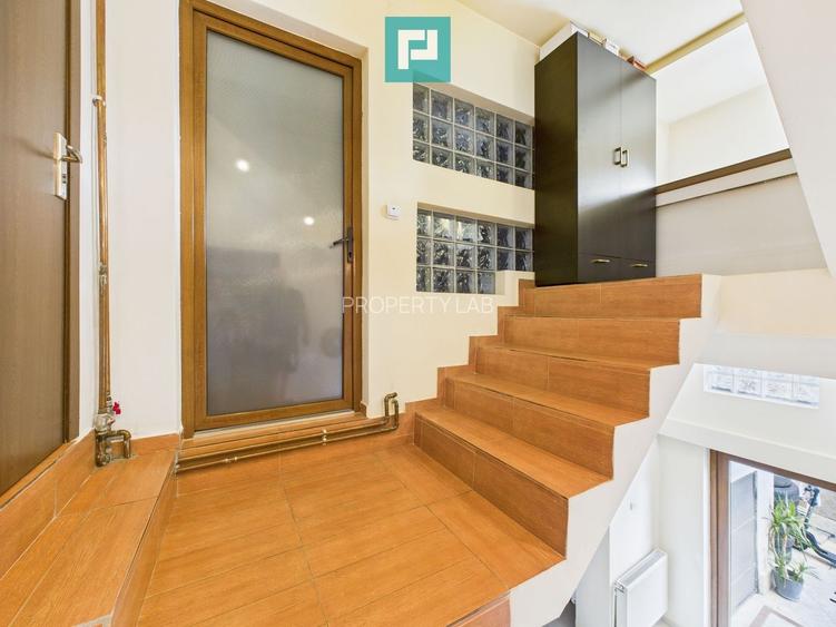 Casă cu spațiu comercial Arad, calea Aurel Vlaicu - 16