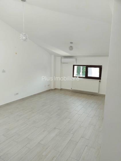 Spatiu 45mp din 2 birouri Centru Independentei UMF  - 4