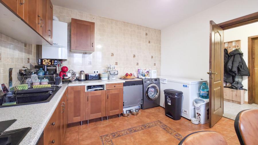 Casă 11 camere cu livadă pe Strada Republicii, Dragomirești-Deal - 14