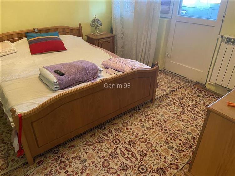 Apartament 3 camere , zona Gara , decomandat, 74 mp ,construit in 1980 , mobilat - 4